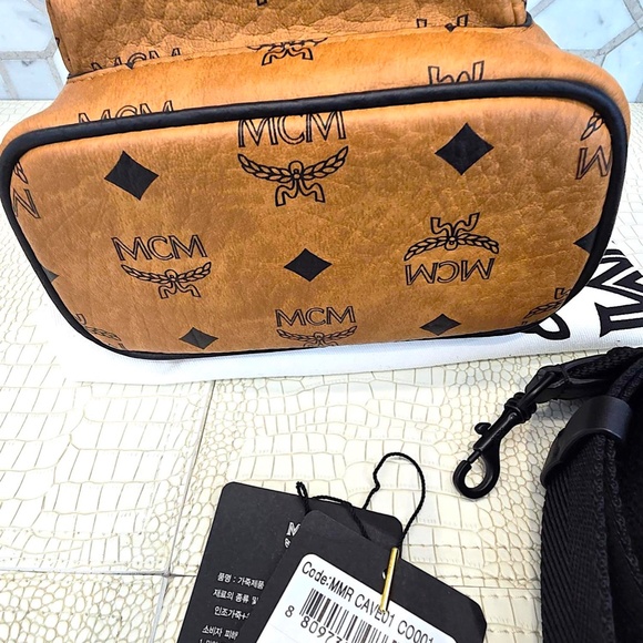 New Authentic MCM STARK Mini CROSSBODY IN VISETOS MMR CAVE01 CO001 - Picture 7 of 16